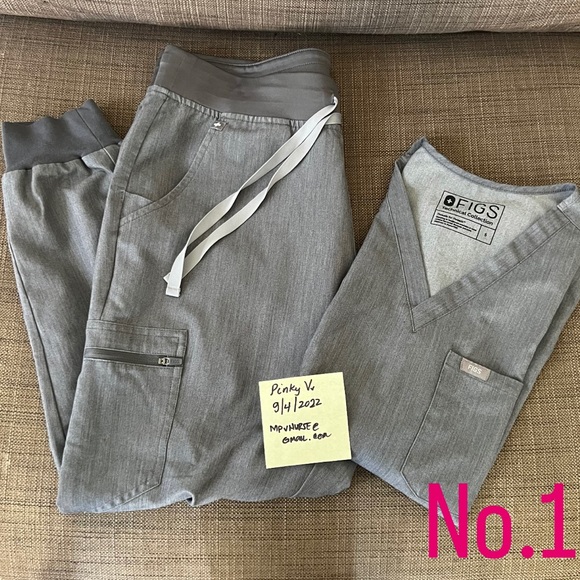 Figs Other - Figs set- great condition. Catarina Small+Zamora joggers petite medium. Graphite